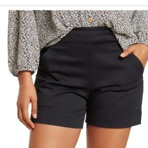 TOMMY BAHAMA Boracay High Waist Shorts